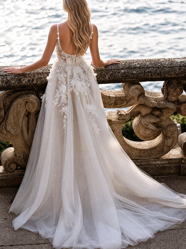 A-Line/Princess Wedding Dresses Spaghetti Straps Sleeveless Court Train Tulle Dresses With Front Split/Pleats/Appliques Lace/Floral/Back Zipper