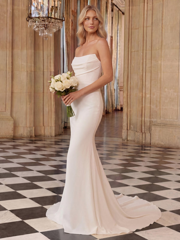 Trumpet/Mermaid Wedding Dresses Strapless Sleeveless Court Train Satin Dresses With Pleats/Back Zipper
