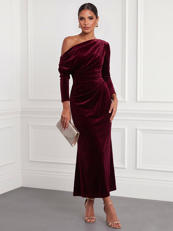 Sheath/Column Cocktail Dresses Velvet One-Shoulder Long Sleeves Tea-Length Formal Dresses With Pleats/Back Zipper