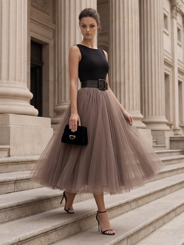 A-Line/Princess Cocktail Dresses Scoop Neck Sleeveless Tea-Length Tulle Dresses With Belt/Pleats/Back Zipper